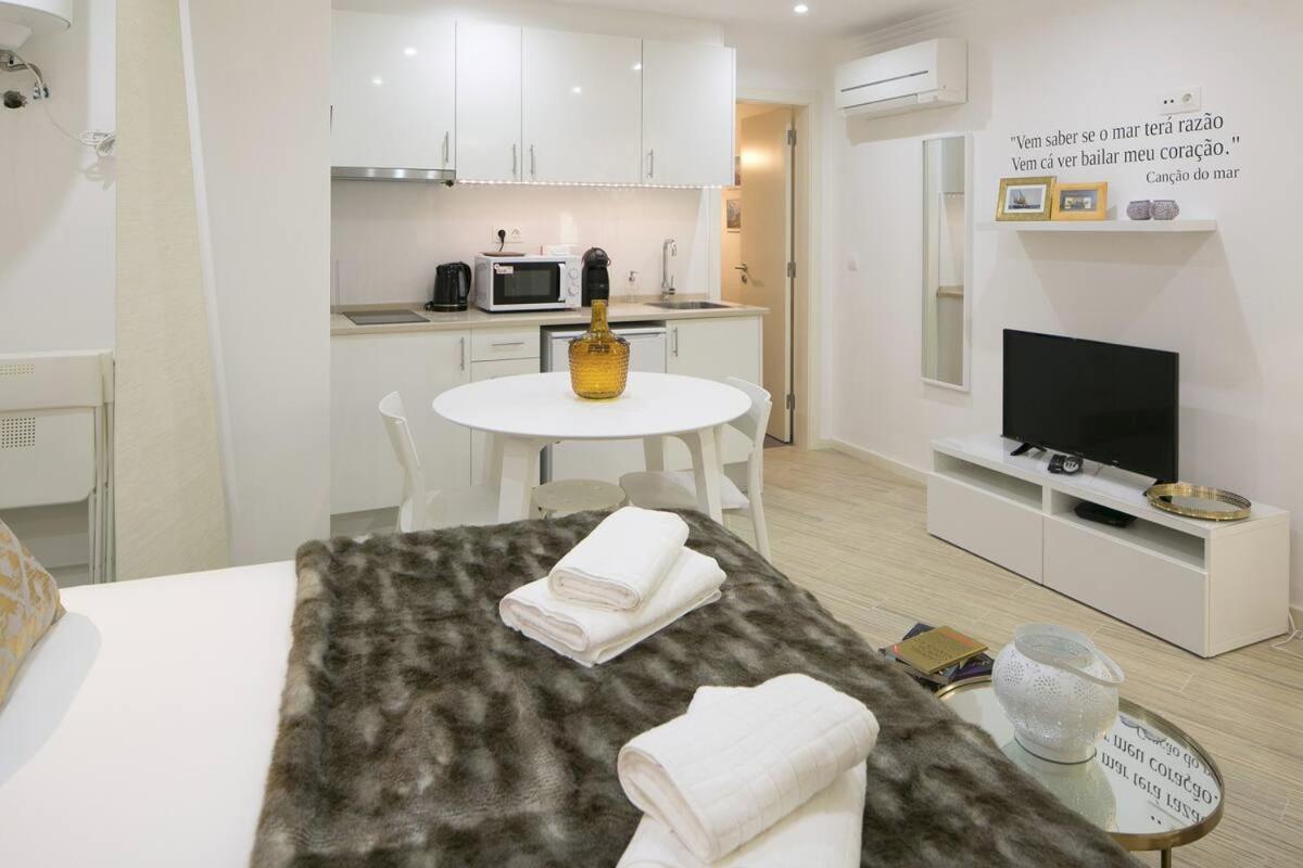 Appartamento Central Lisbon Cozy & Near The Subway Esterno foto