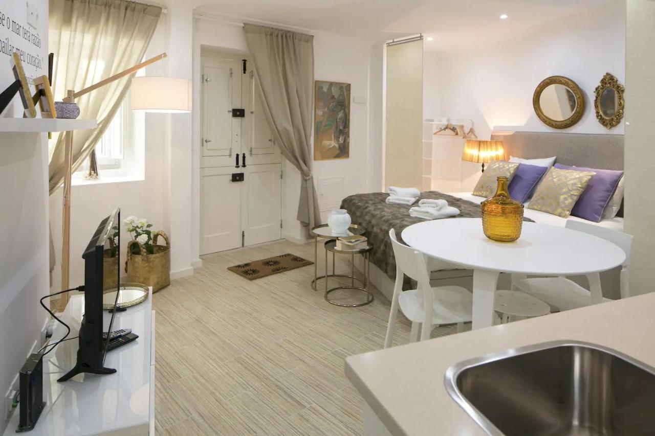 Appartamento Central Lisbon Cozy & Near The Subway Esterno foto