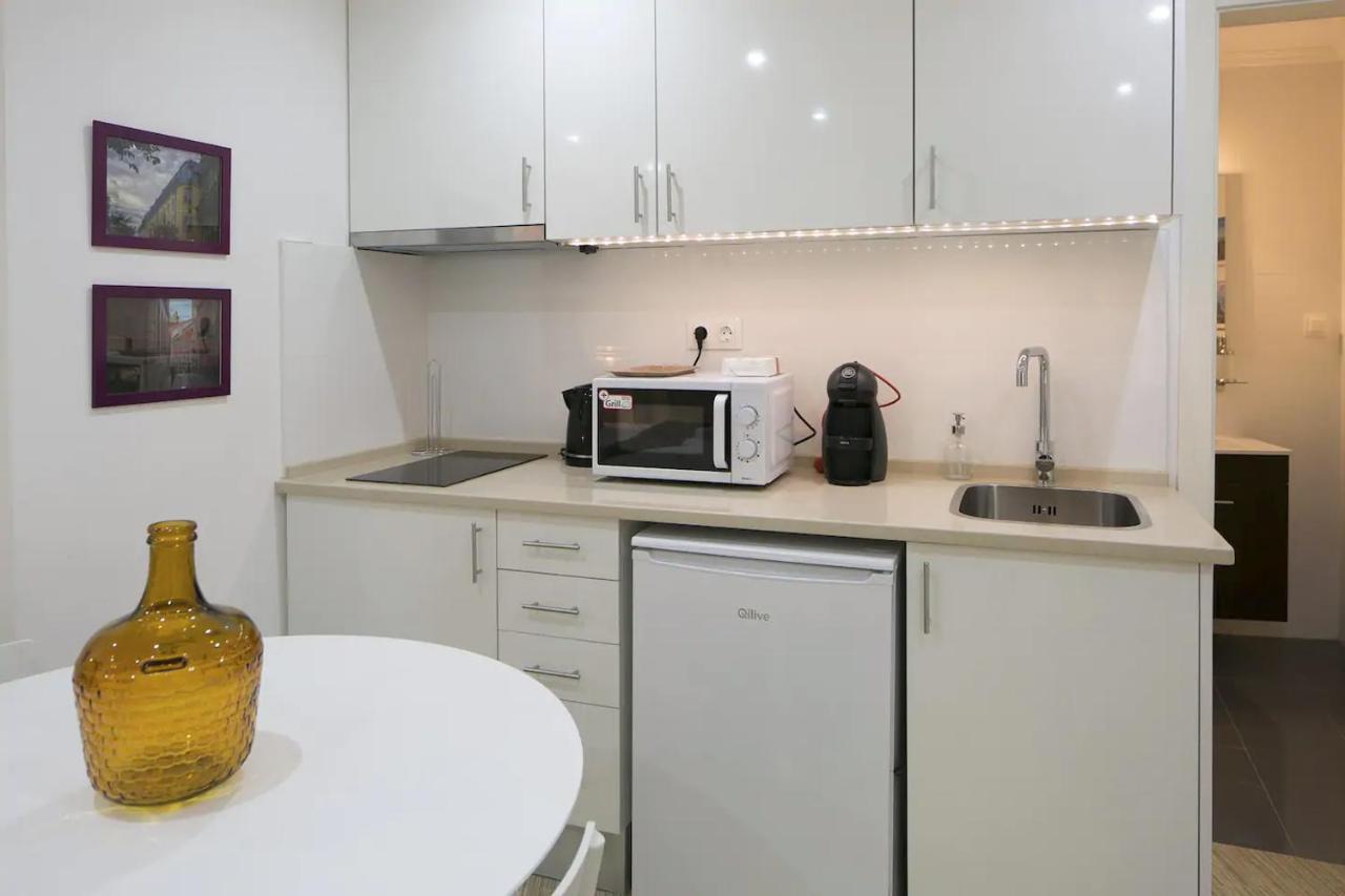 Appartamento Central Lisbon Cozy & Near The Subway Esterno foto