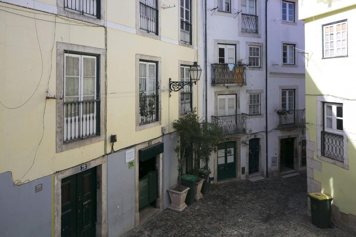 Appartamento Central Lisbon Cozy & Near The Subway Esterno foto